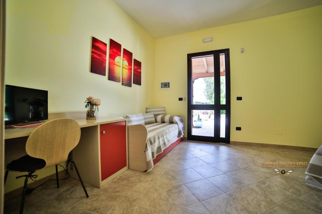 B&B La Casa Di Attilio Porto Cesareo Exterior foto
